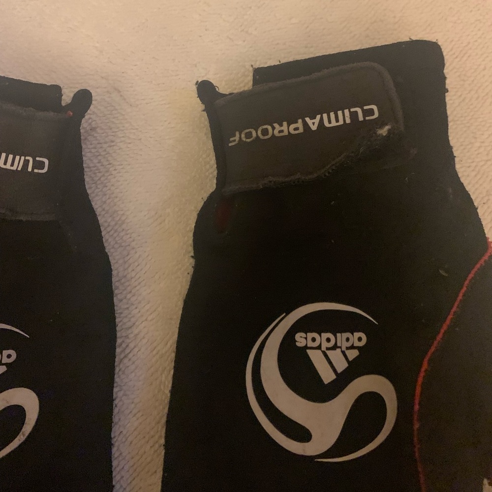 ADIDAS CLIMA-PROOF GLOVE - Picture 6 of 7